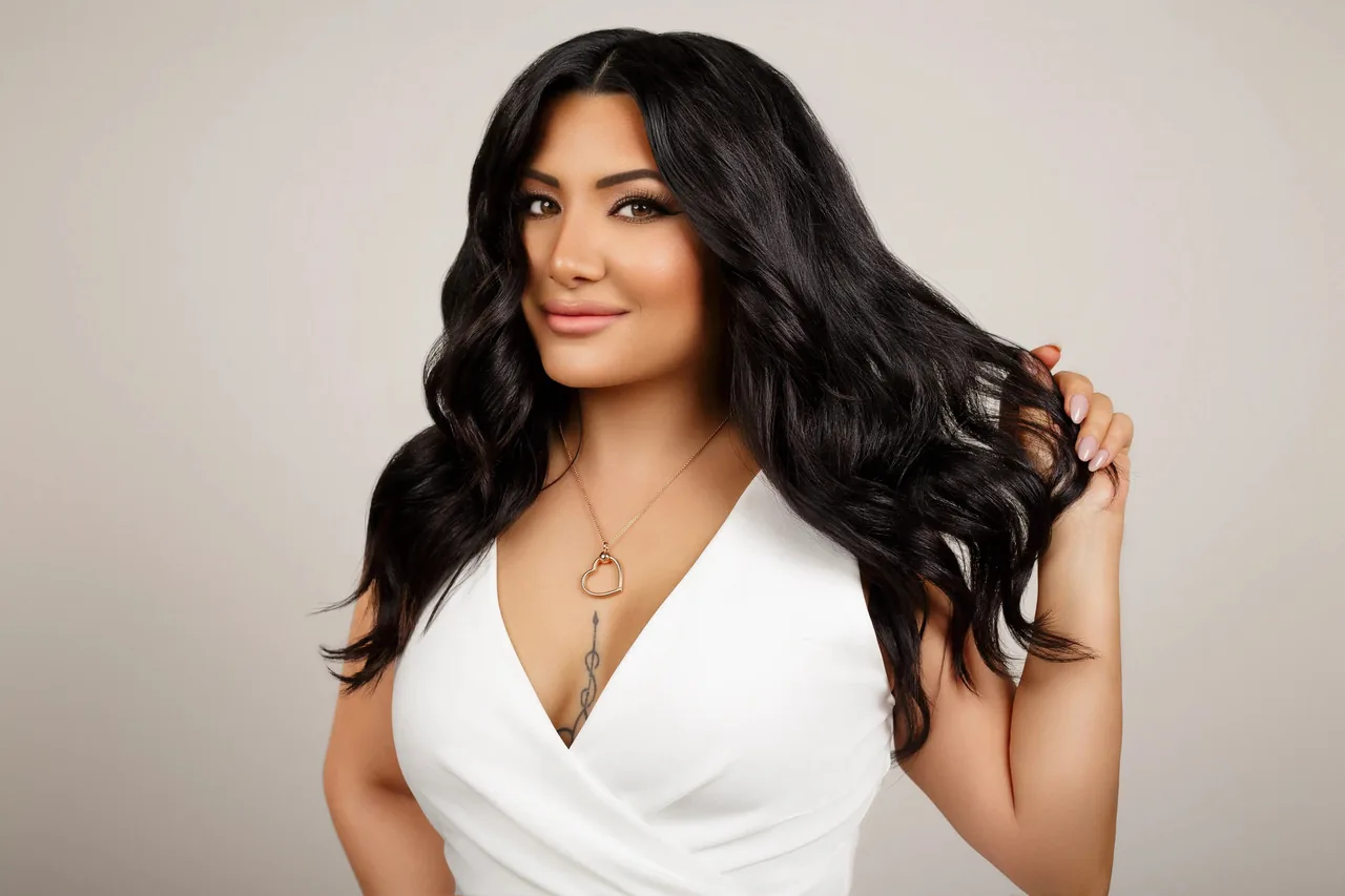 Haarstyling zu Hause: Tipps von Friseurmeisterin Nesrin Obermeier für die Einrichtung eines persönlichen Friseurbereichs