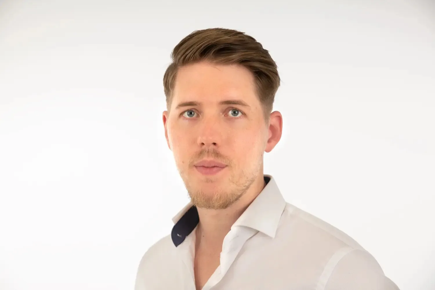 Energie-Tarifwechsel leicht gemacht: Tipps von Samuel Obermeier für Verbraucher